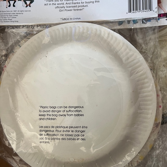 Spice girls 8 , 9 in plates - Picture 2 of 2
